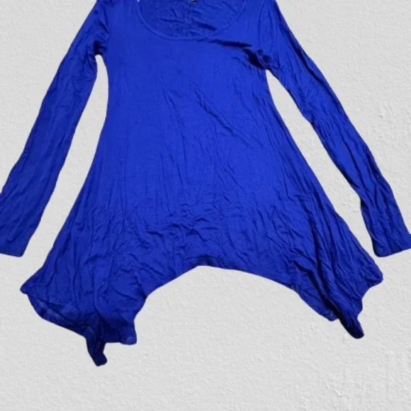 Royal Blue Long Sleeve Sharkbite Top  (2) - Picture 6 of 8